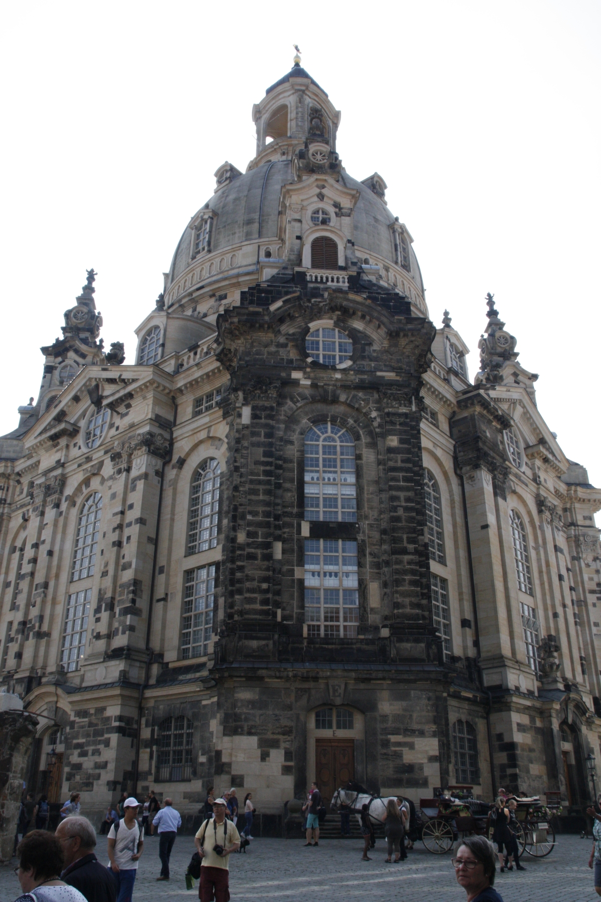 Die Frauenkirche am Neumarkt in Dresden